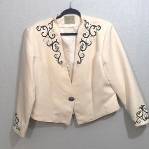 Saddle Ridge Vintage Collection Western Style Cream with Black Detailing size XL